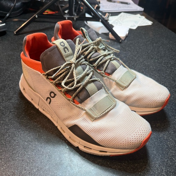 On Cloudnova Silver Orange Cloudtec Athletic Shoes Mens Size 12.5 - Picture 2 of 7